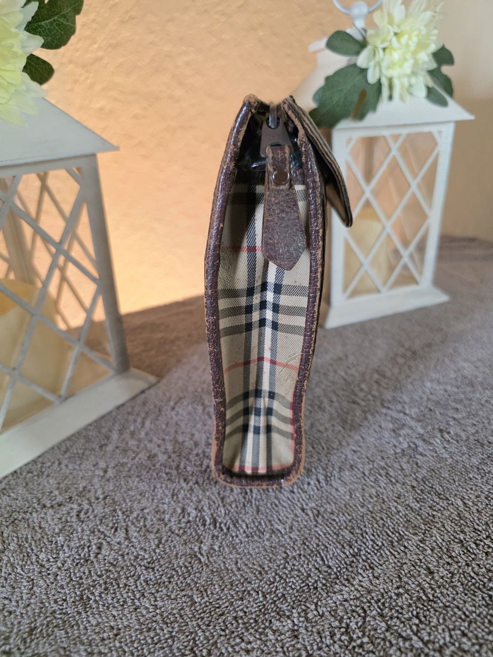Burberry Beige Plaid Toiletry Pouch with Brown Leather Flap - Picture 3 of 7